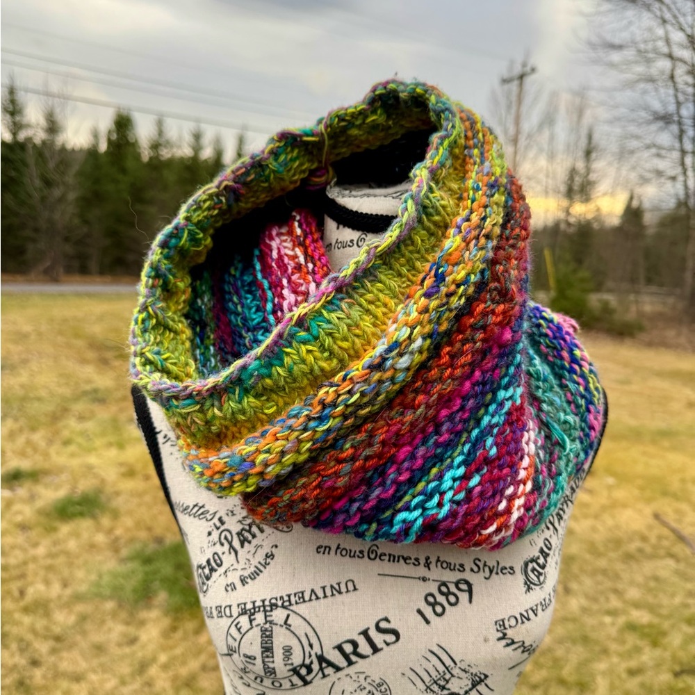 Hand Crafted Multicolor Knit Wrap - Picture 10 of 17